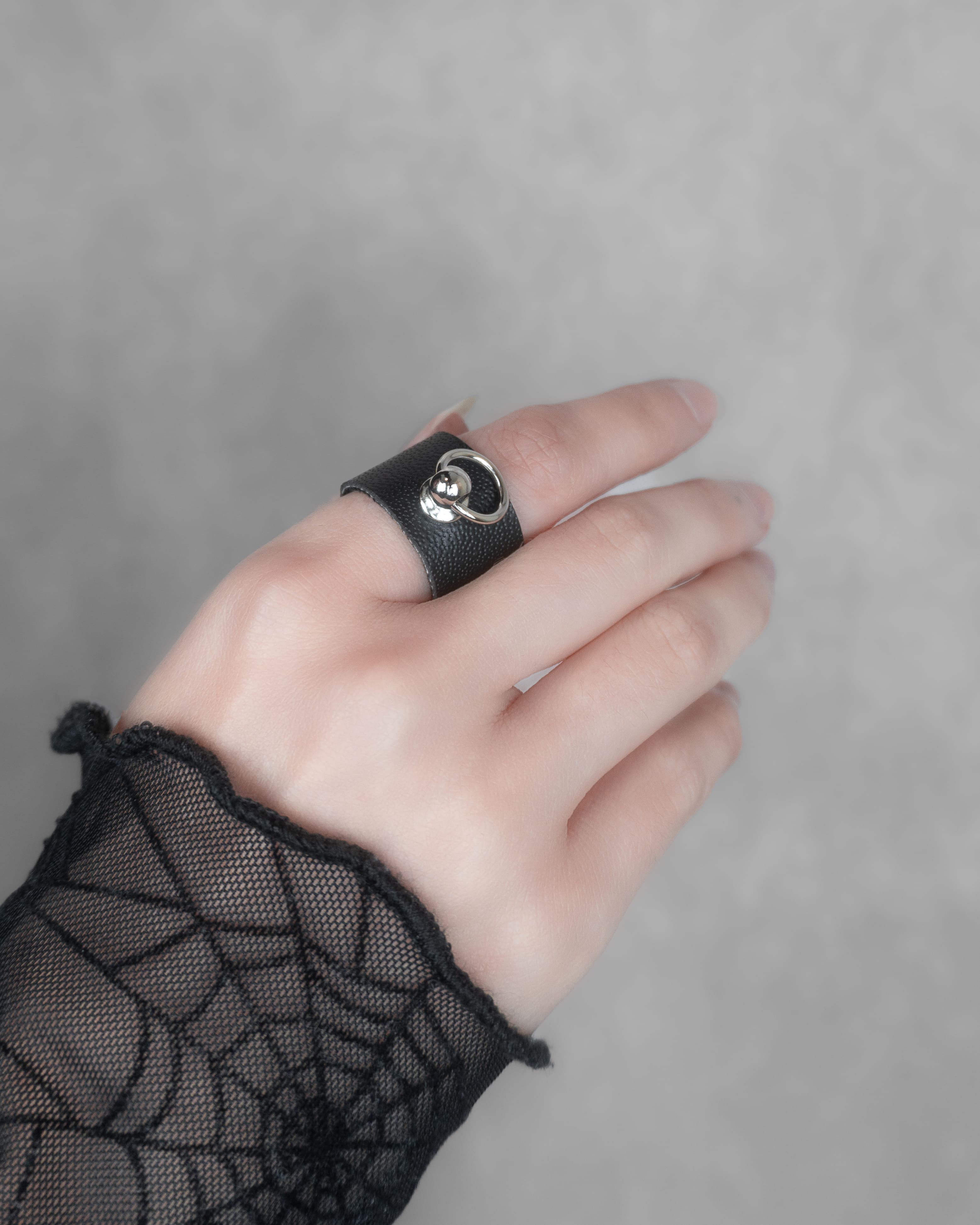 Garr y Skorn | 2 Anillos