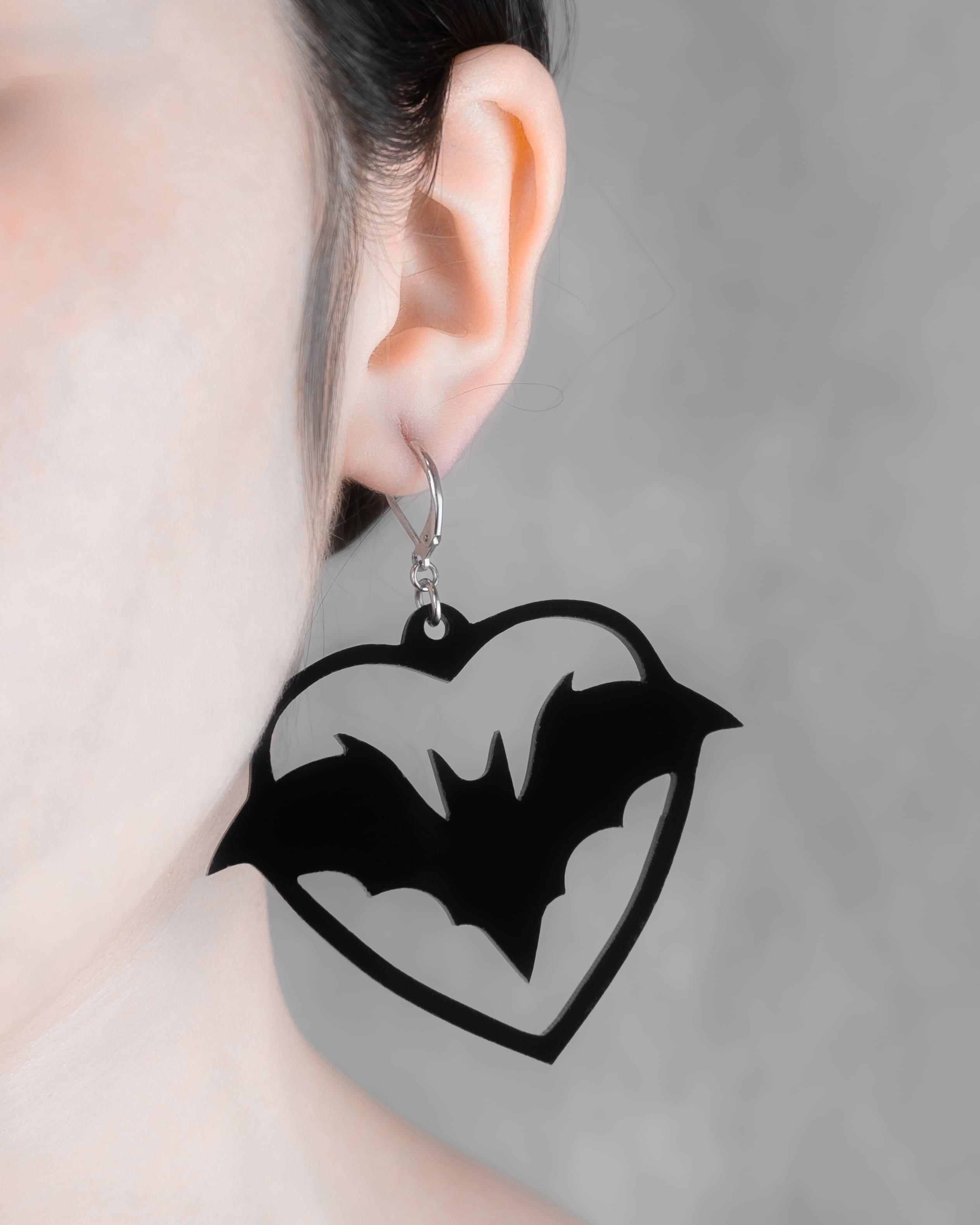 Love Goth | Aritos