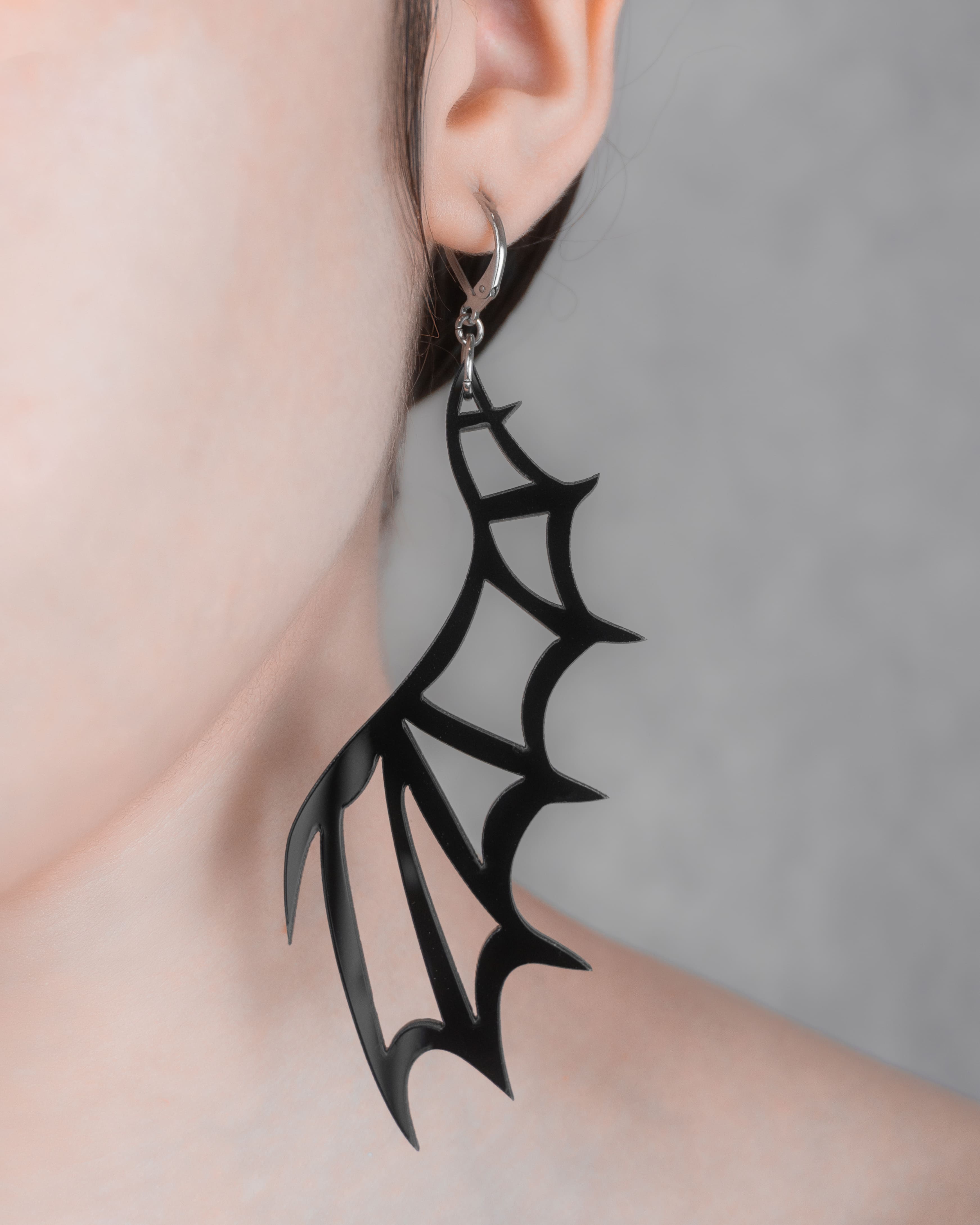 Bat Wings  | Aritos