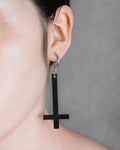 Cruz Invertida | Aritos y Collar