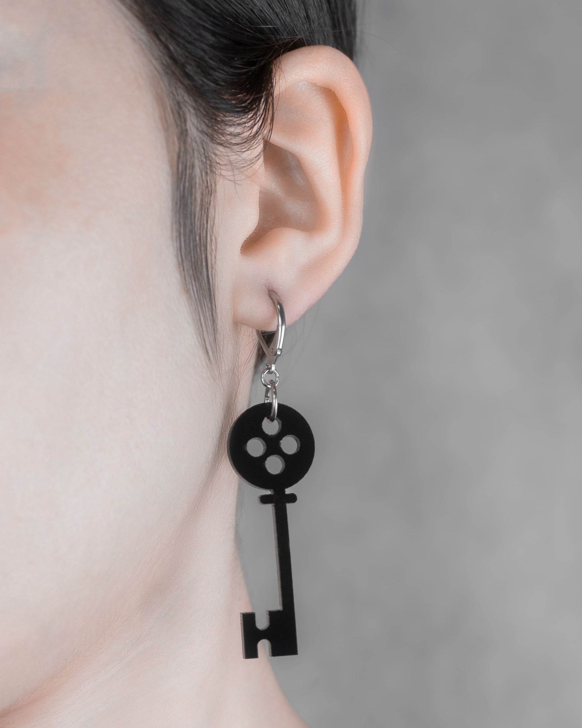 Llave Coraline | Aritos y Collar