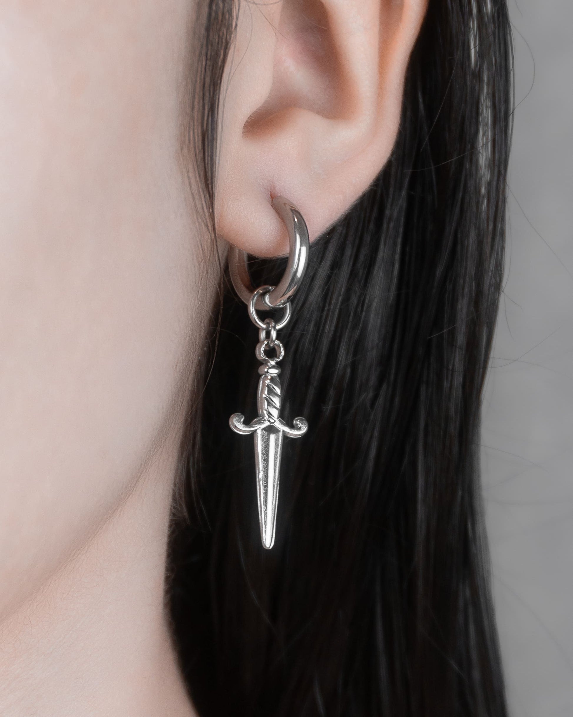 Daga (Acero Inoxidable) | Aritos y Collar
