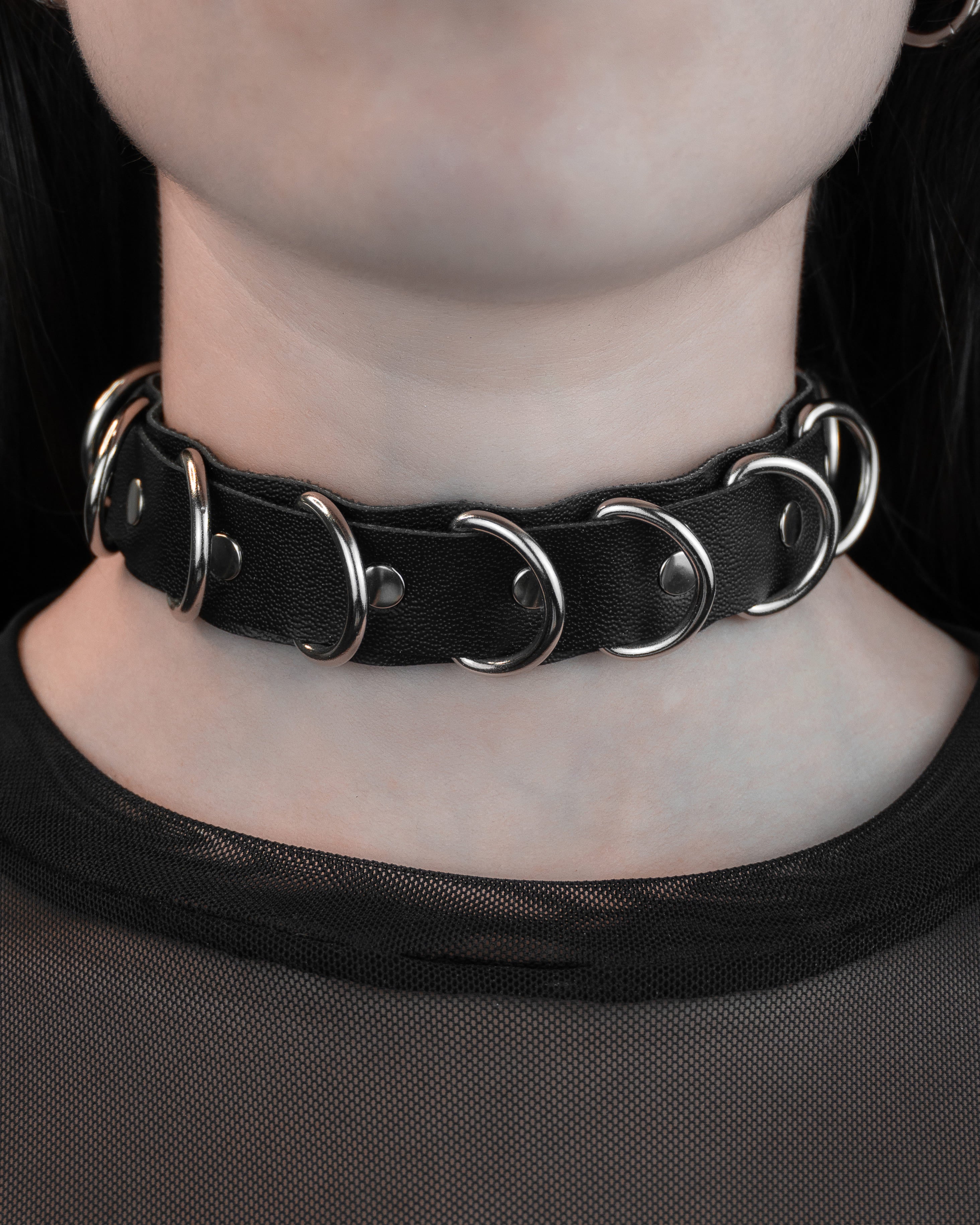 Noir | Choker