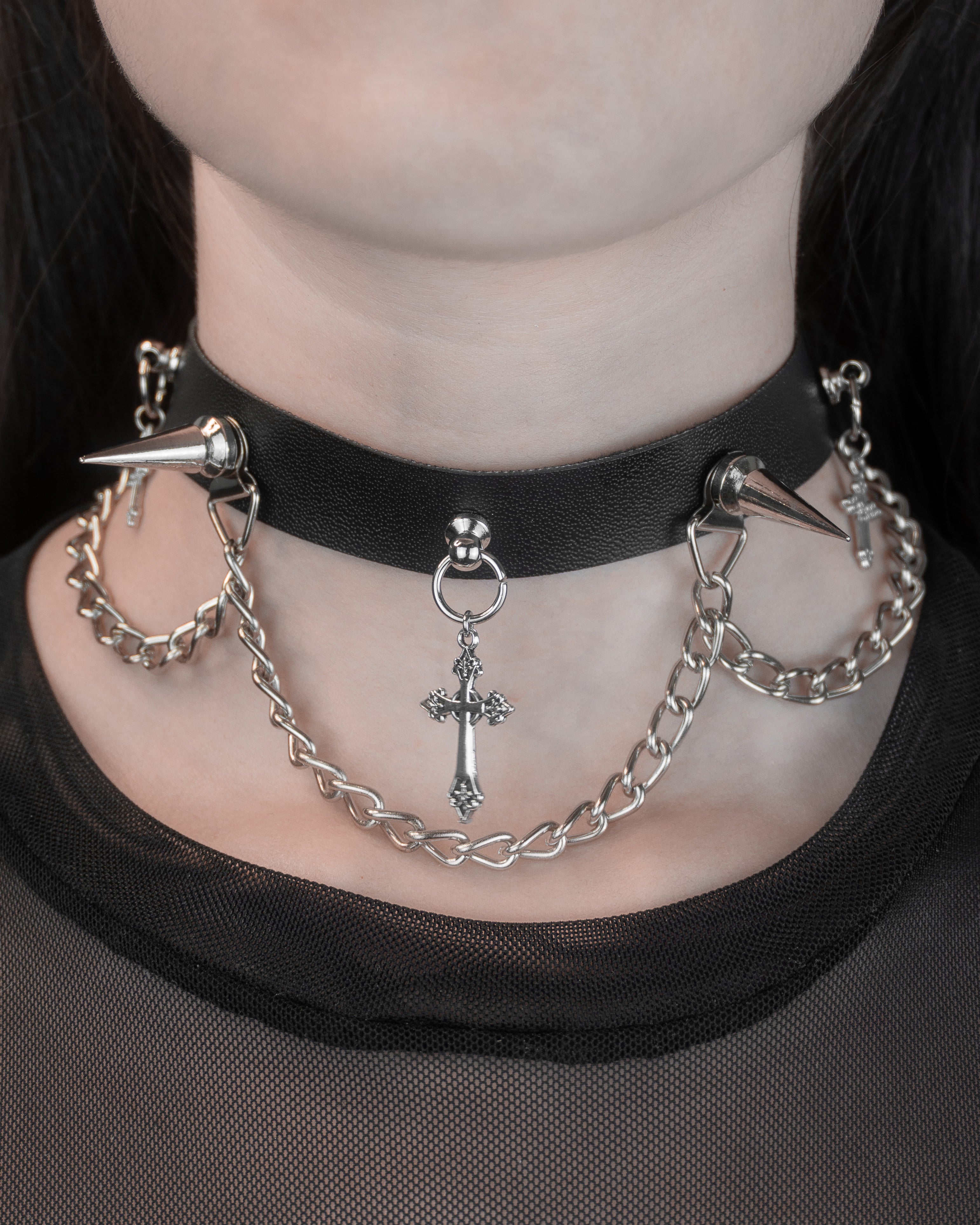 Crucifix | Choker