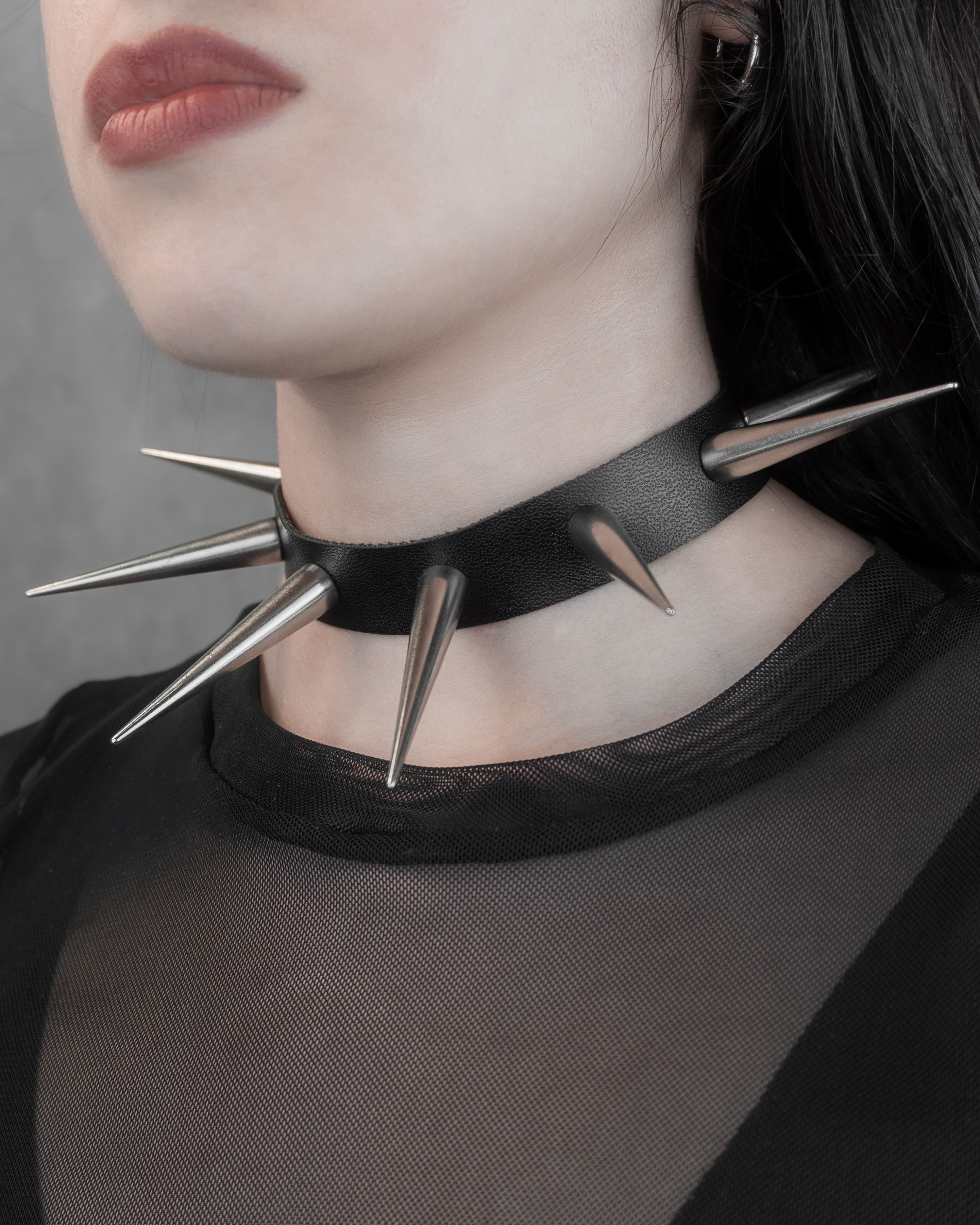 Spikes 5.5 | Choker
