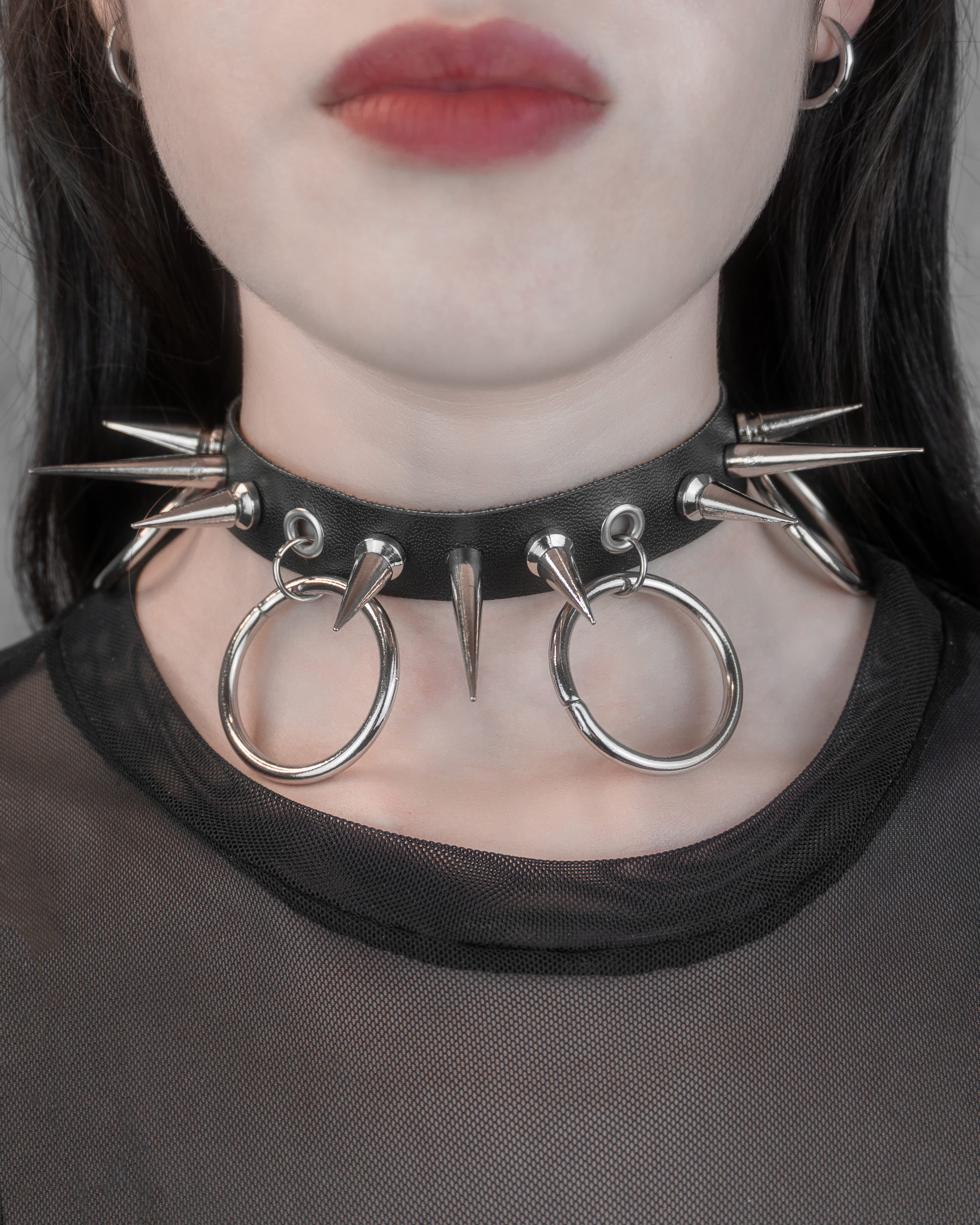 Grave | Choker