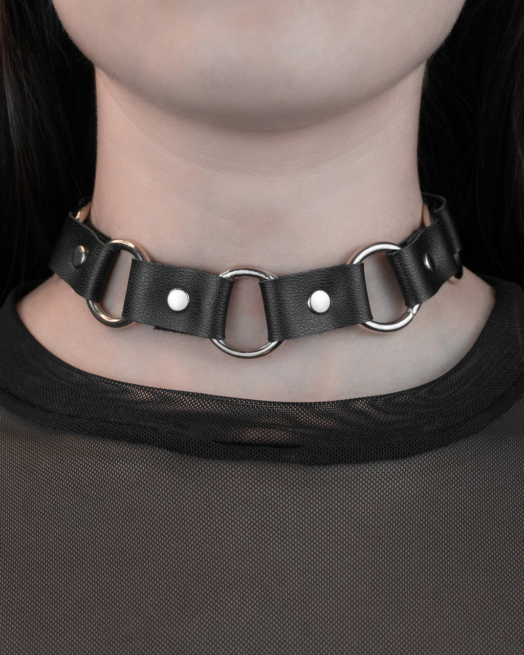 Pitch | Choker