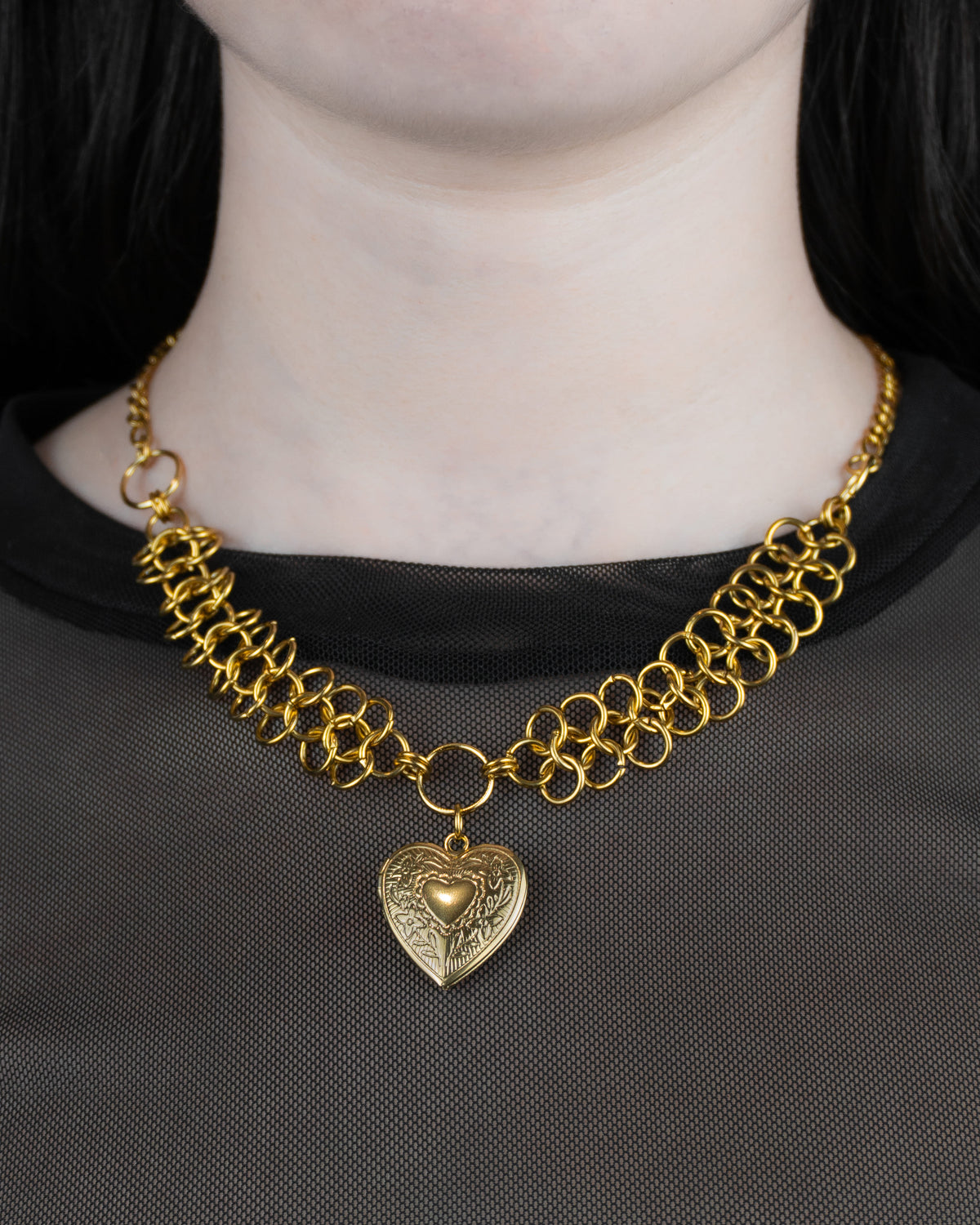 Gold Coraza Eterna (Acero Inoxidable) | Collar