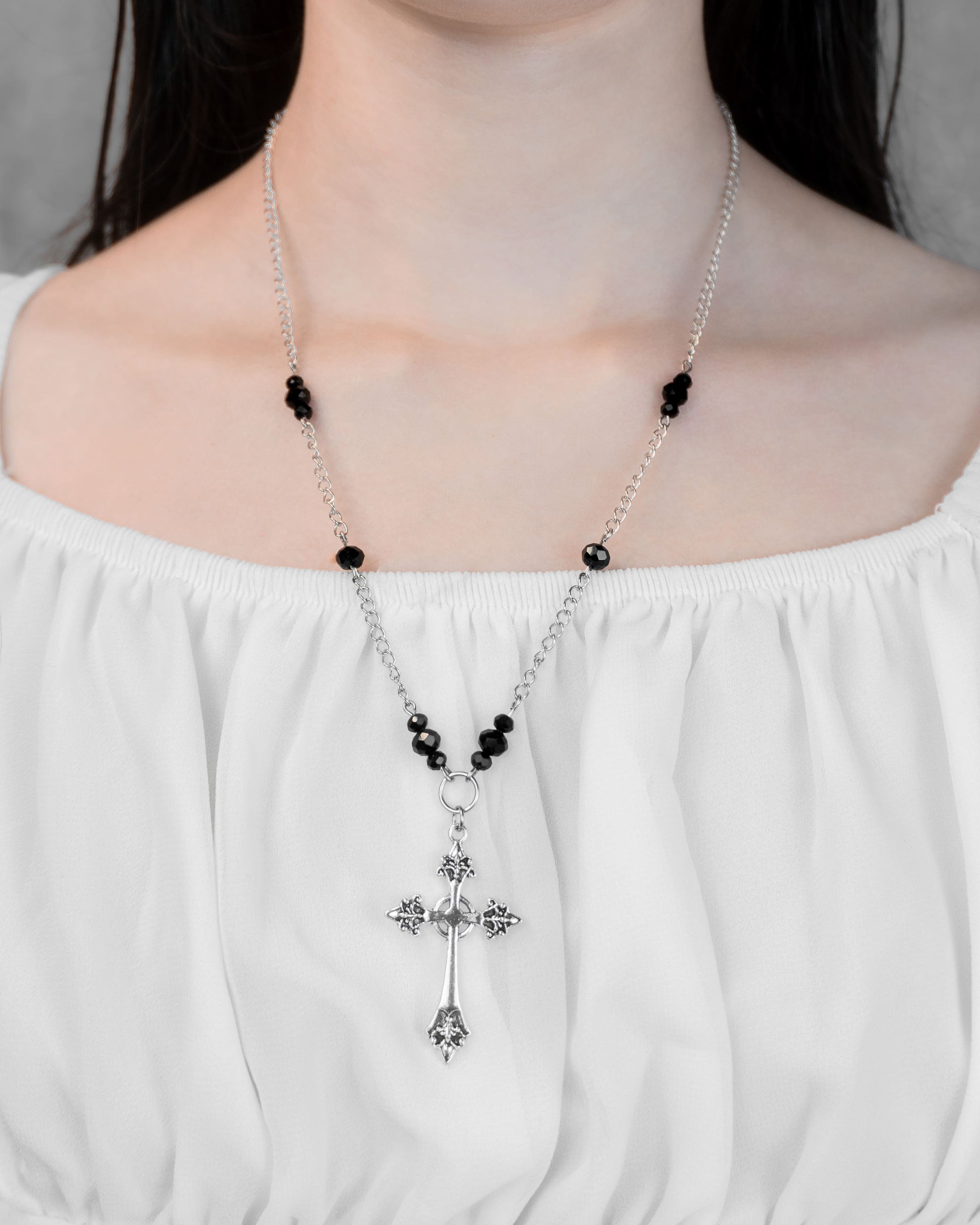 Auric  | Collar