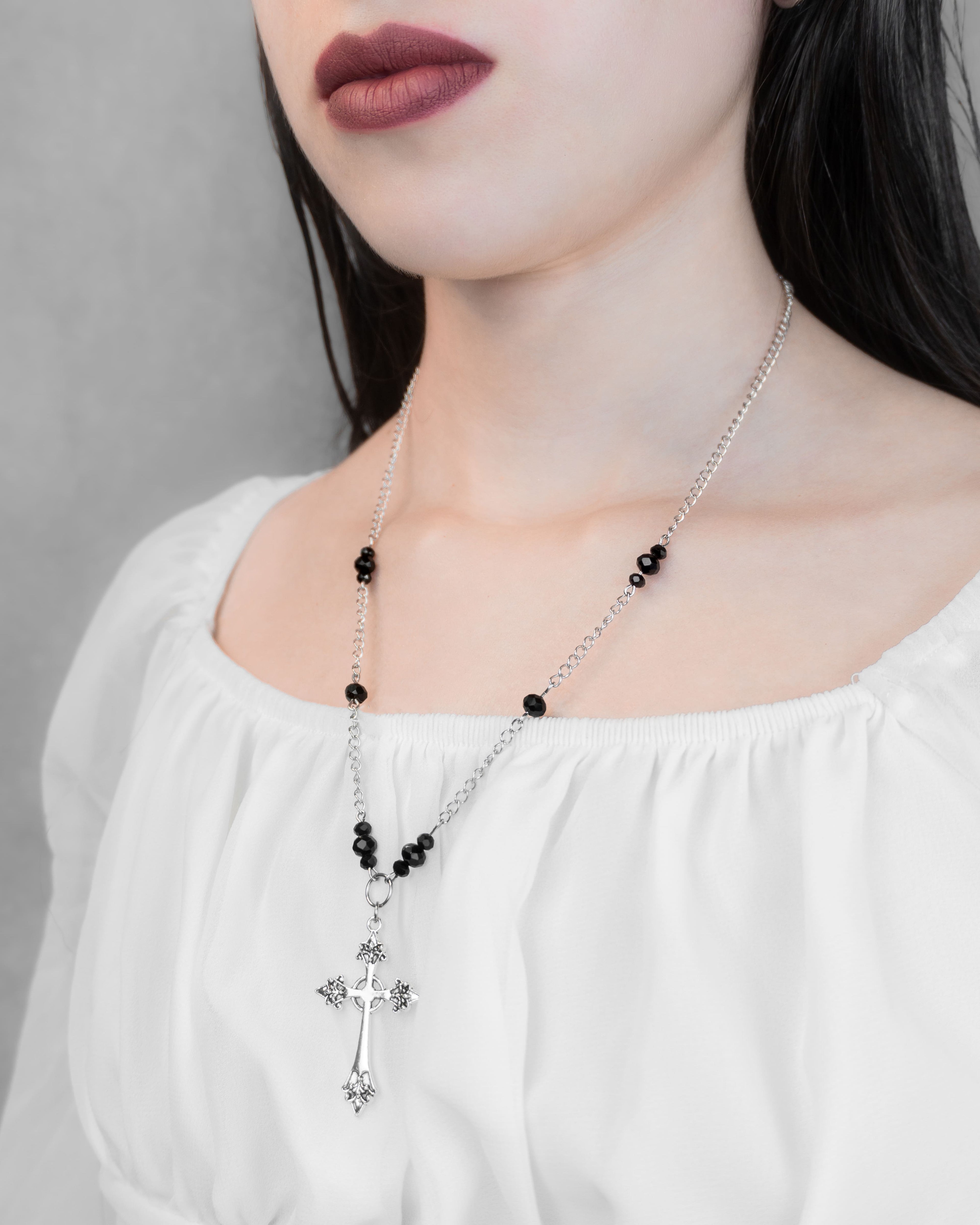 Auric  | Collar