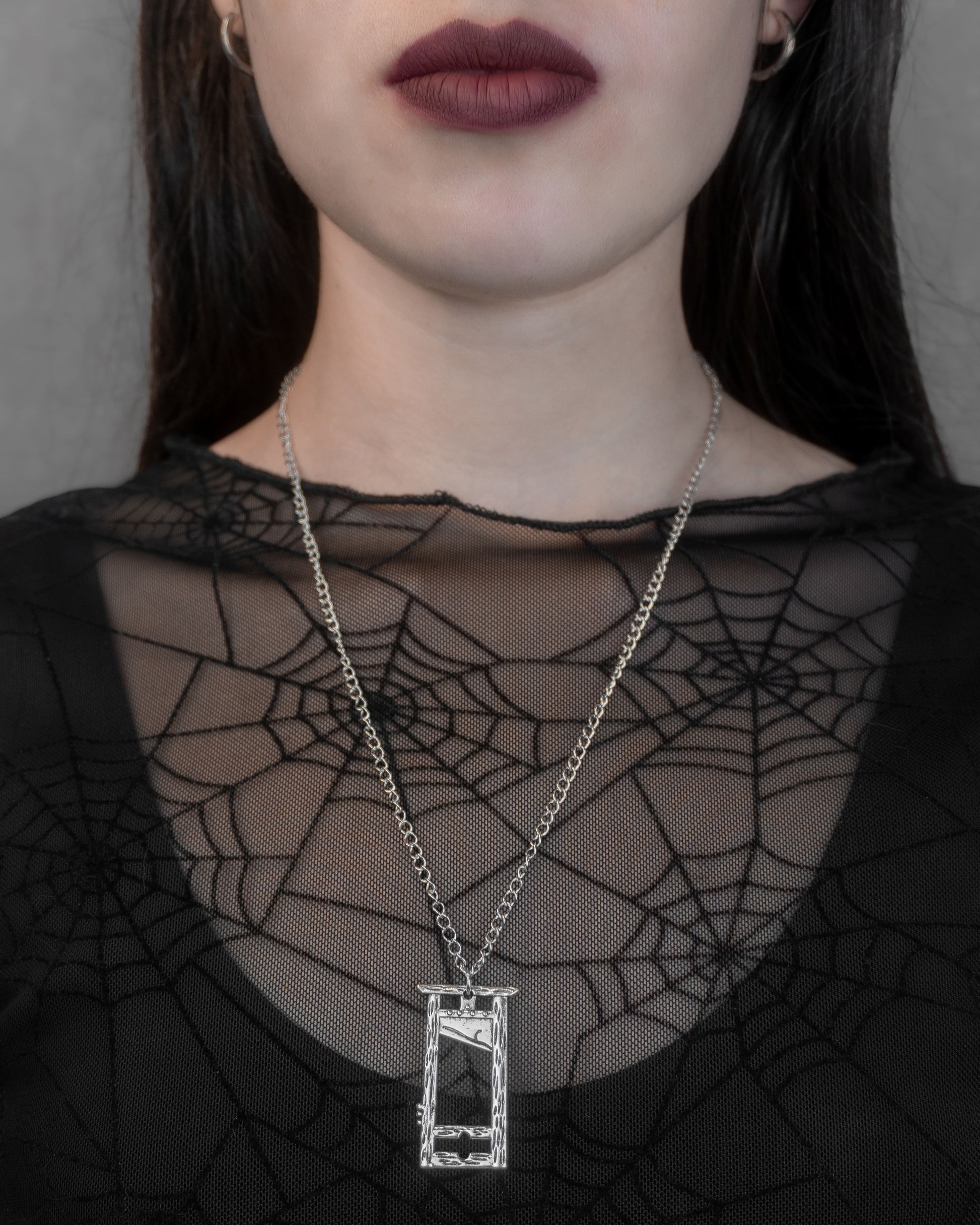 Guillotina | Aritos y Collar
